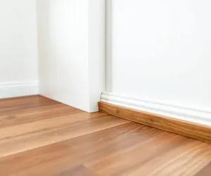 Wykończenie podłogi listwy
